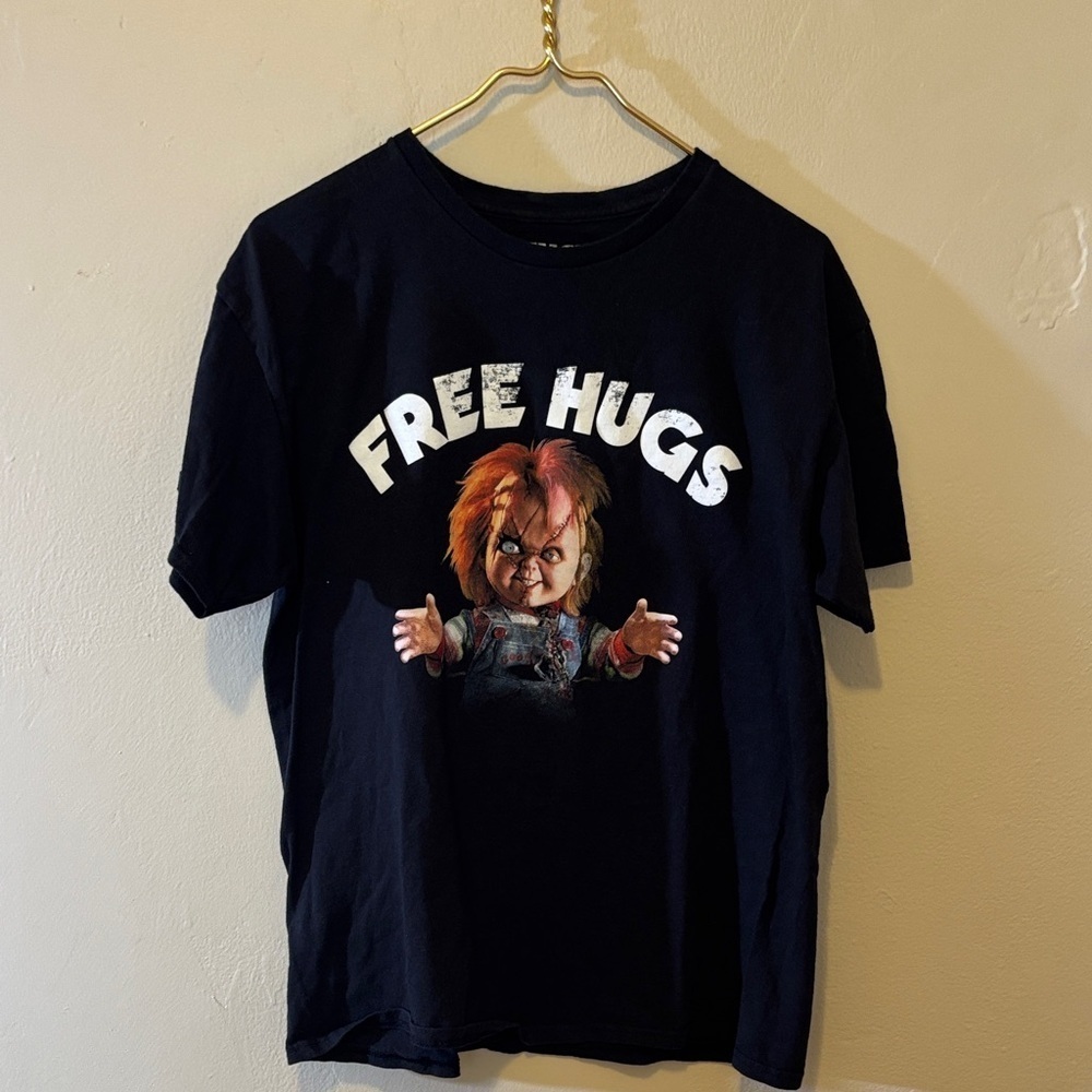 Black 'Free Hugs' Long Sleeve Tee